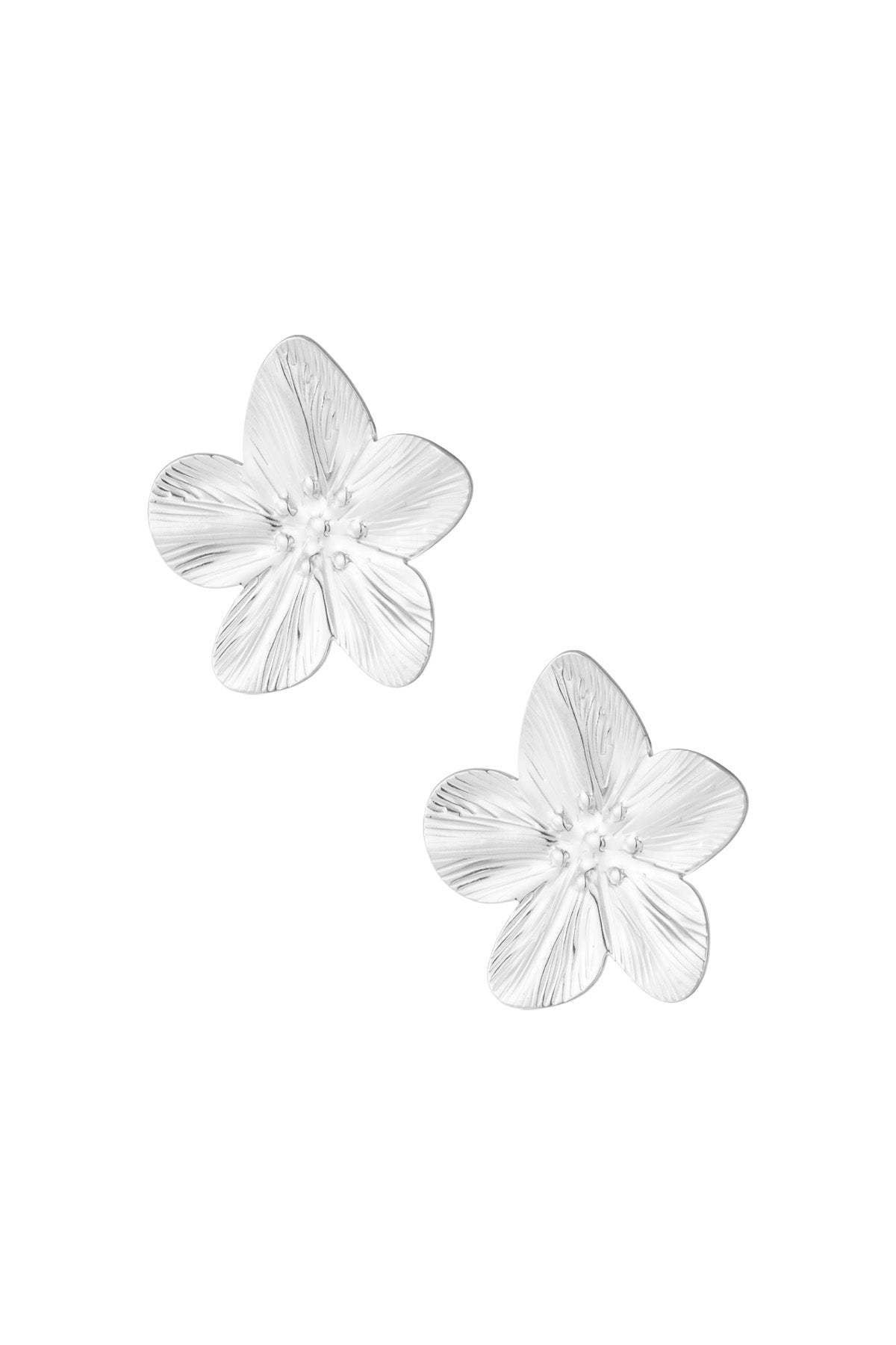 earrings petal pop