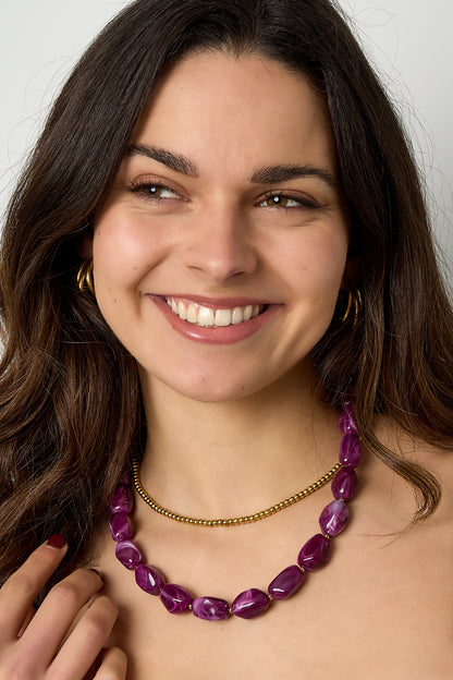 Ketting met organische kralen