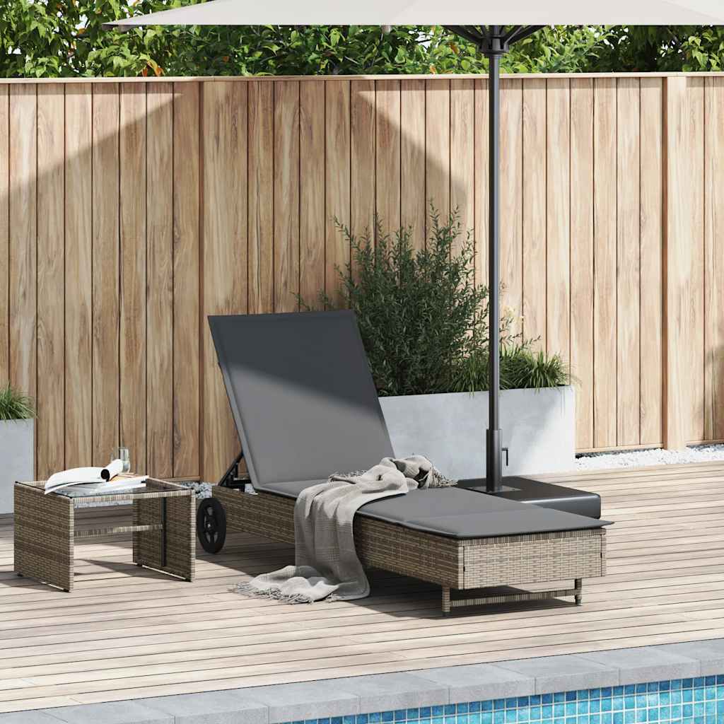 Ligbed Met Wielen En Kussen Poly Rattan