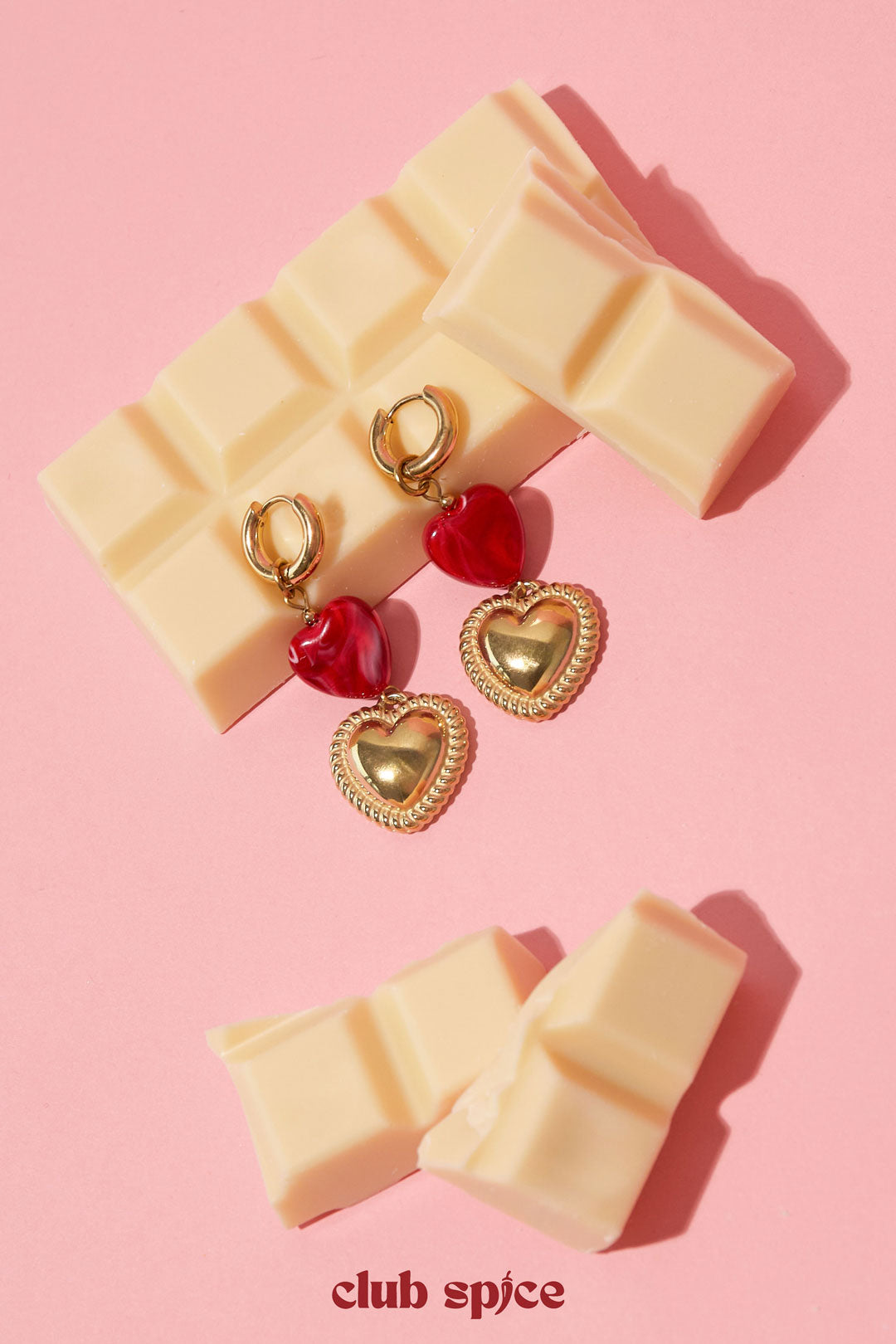 Oorringen met hangers in hart vorm